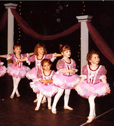 tiny-tots-recital-shed.jpg